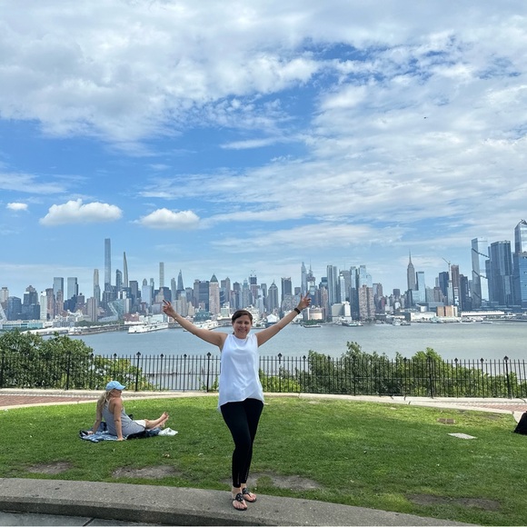 Meet your Posher, Claudia - Picture 12 of 16